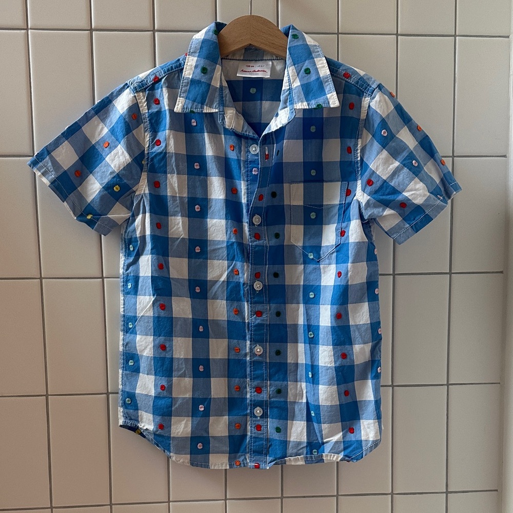 Hanna Andersson Blue and White Check Short-Sleeve Button-Down Shirt, size 6-7 - Picture 2 of 7